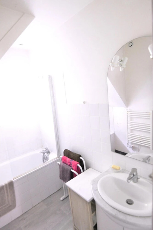 House With 2 Bedrooms in Grevilly, With Enclosed Garden