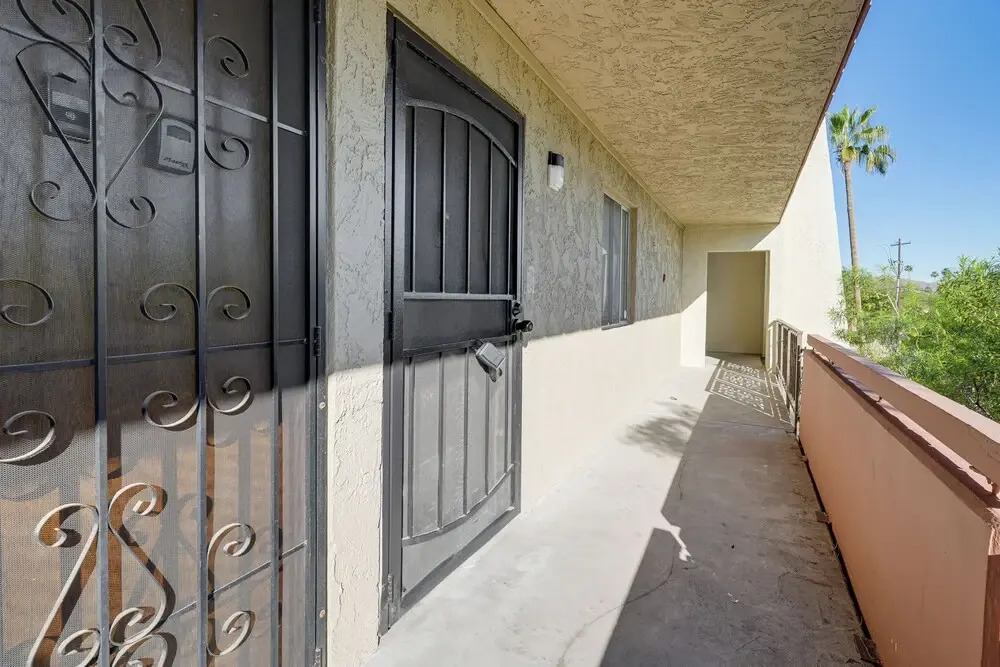 Scottsdale Condo w/ Community Pool & Hot Tub!