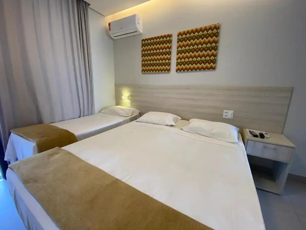 Hotel Encantos de Itaperapuã
