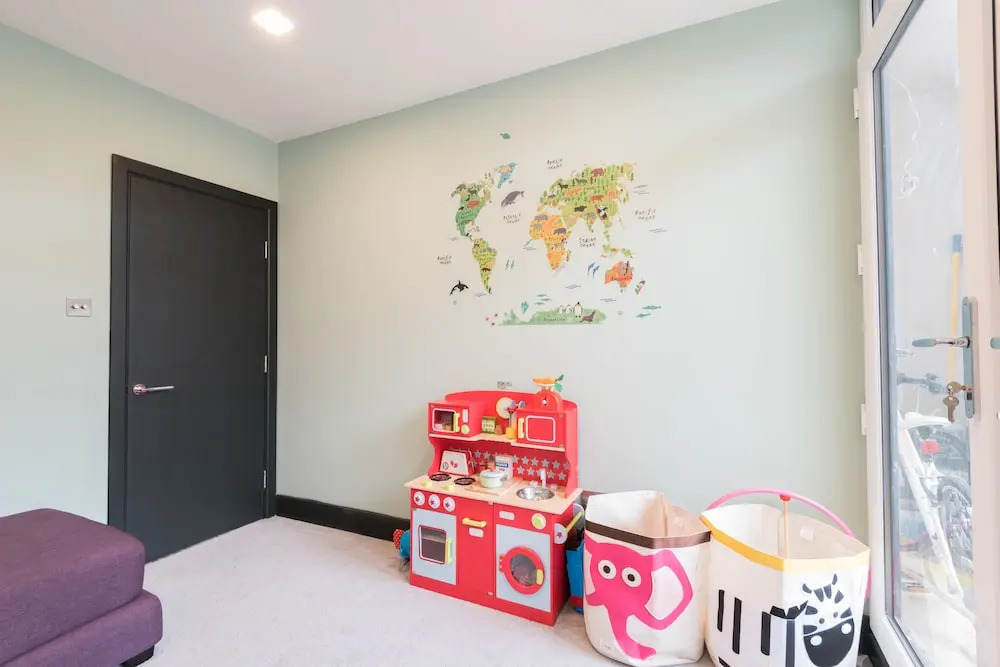 Bright Family Home in Primrose Hill