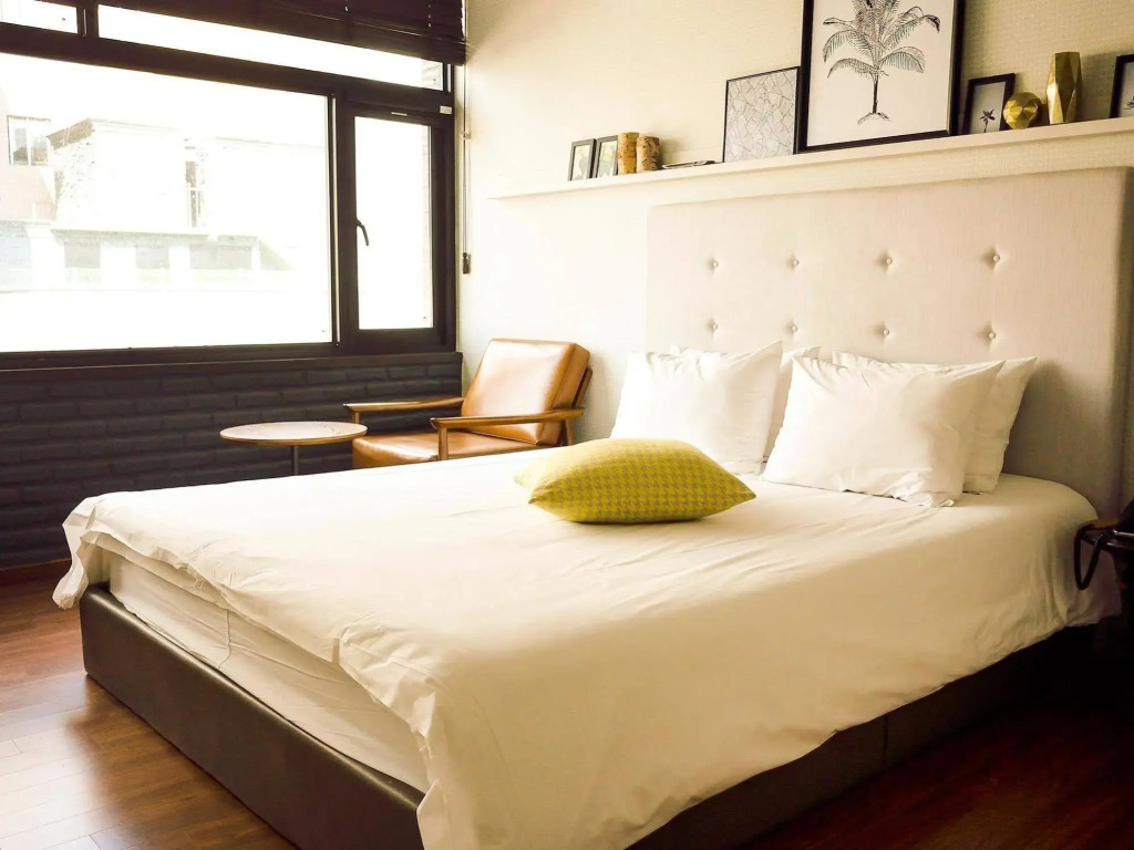 Hound Hotel Seomyeon-Beomcheon