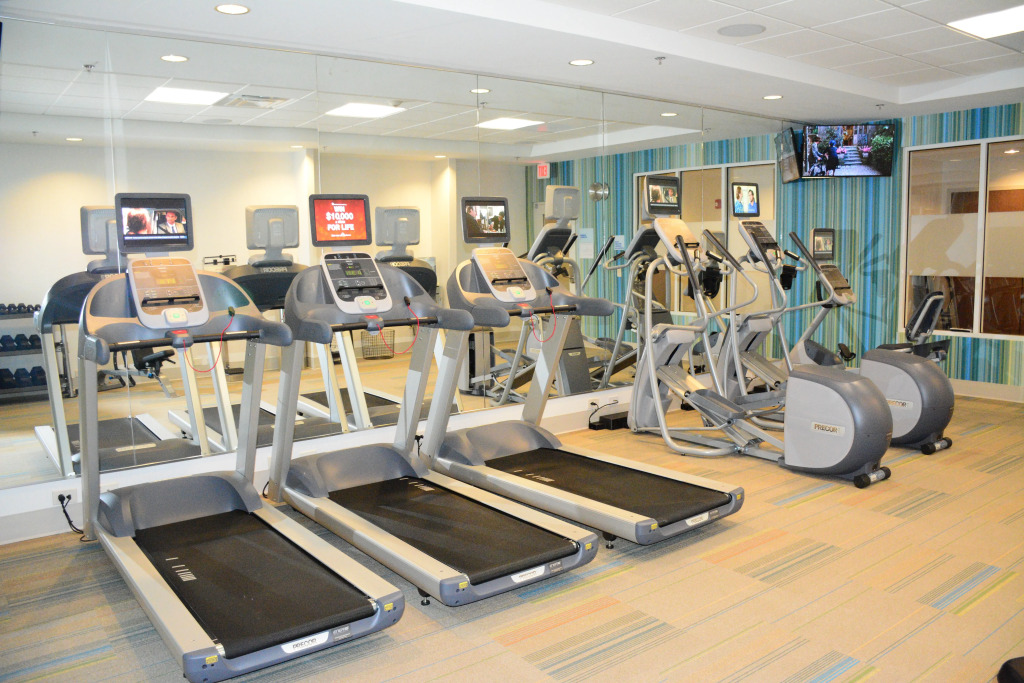 Holiday Inn Express & Suites Lexington Park California by IHG
