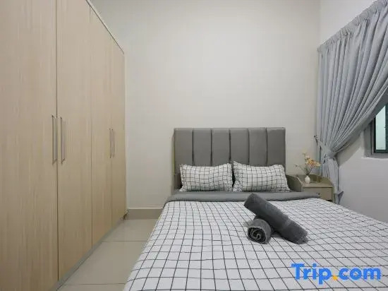 Razak City Residences Block A4 by Favspace