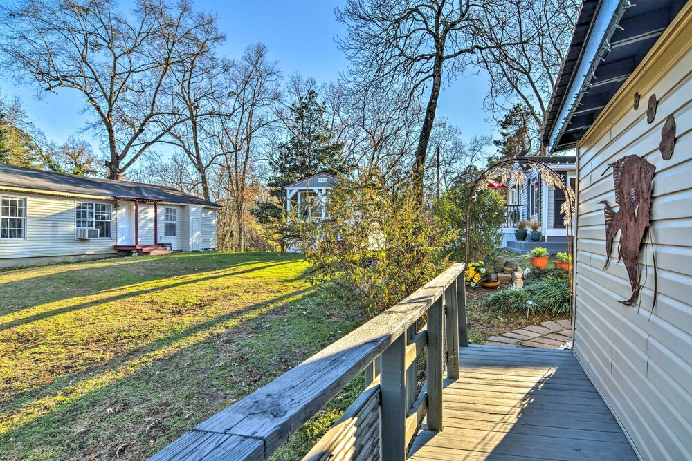 Cozy Mona Lisa Villa - Near Downtown Hot Springs