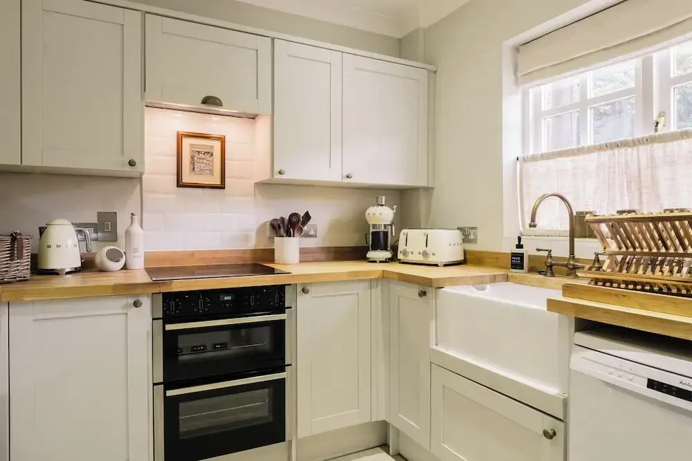 Beautiful 3 BD Home in Chipping Norton