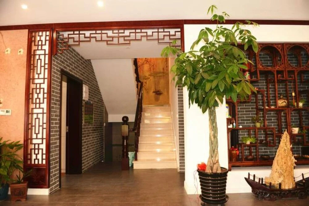 Jixiang Garden Inn