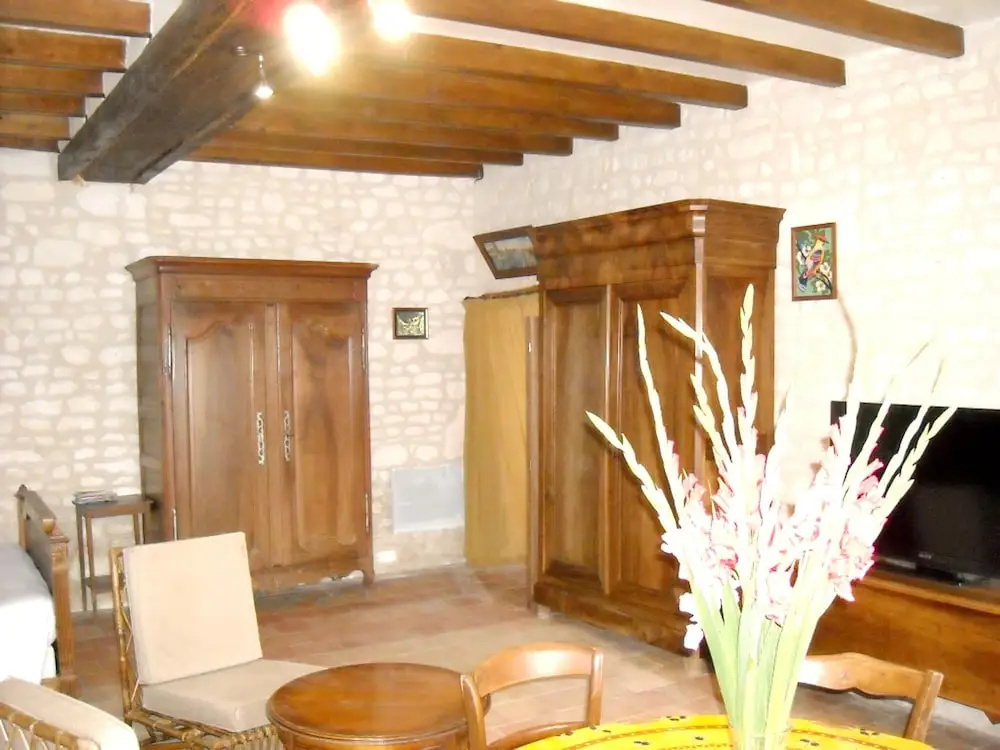 House With 2 Bedrooms in Bournand, With Furnished Garden and Wifi