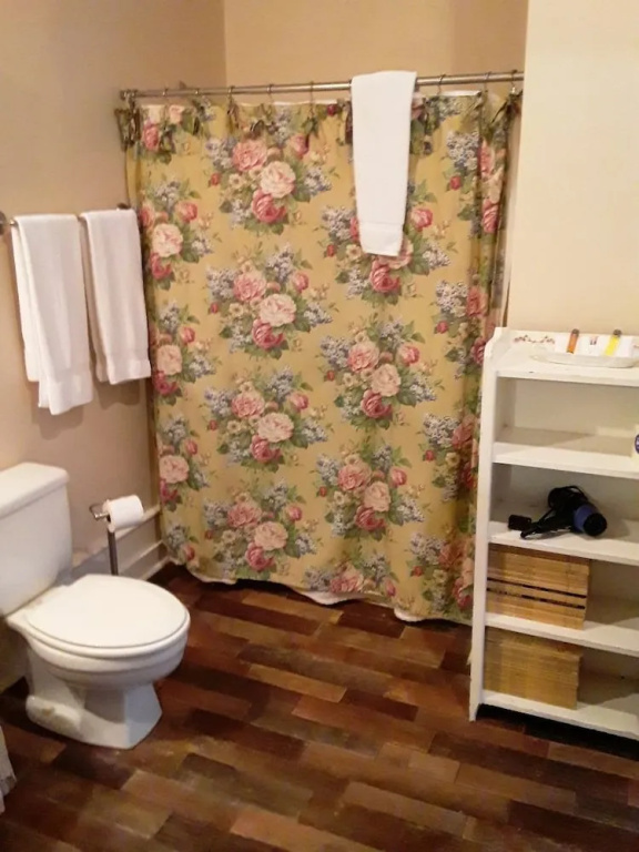 Hall Place Bed & Breakfast