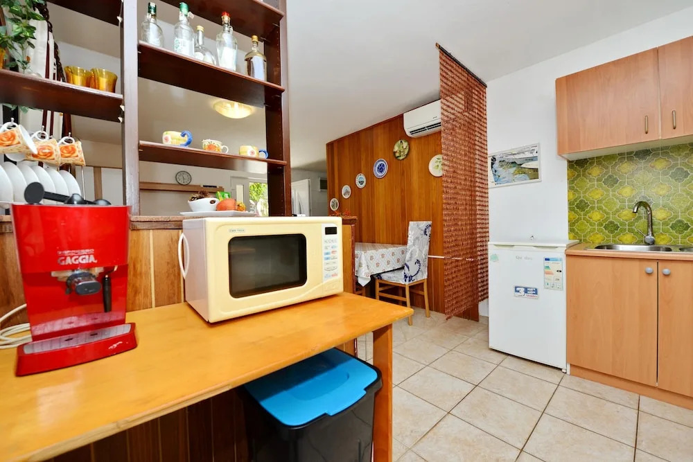 Apartment With 2 Bedrooms in Vir, With Enclosed Garden and Wifi - 250