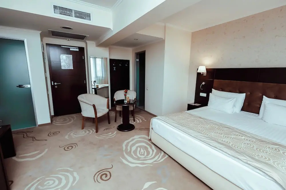 Grand Hotel Coroana
