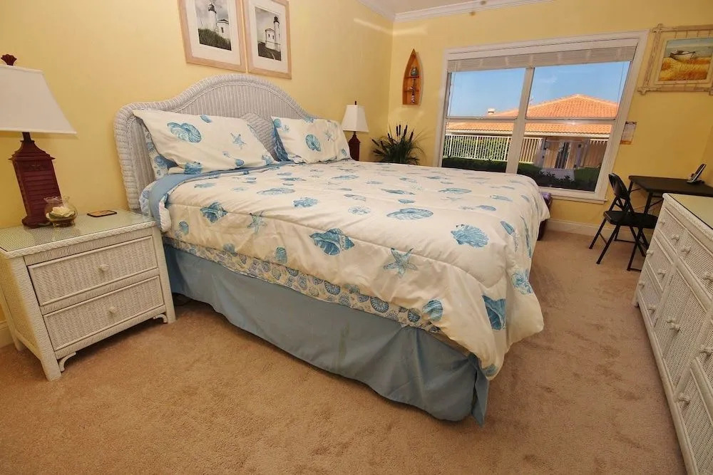 Sea Coast Gardens III 117 Apartment 1