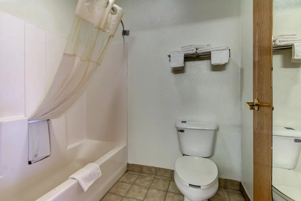 Motel 6-Woodway, TX