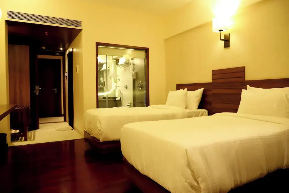 Hotel Reyansh Grand