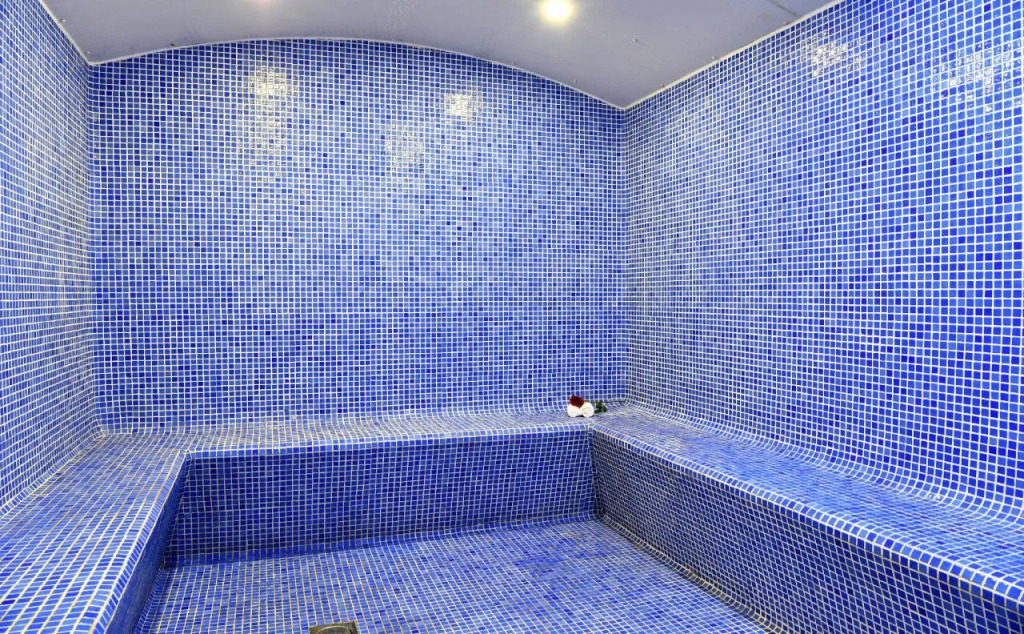 Gulf Suites Hotel Amwaj