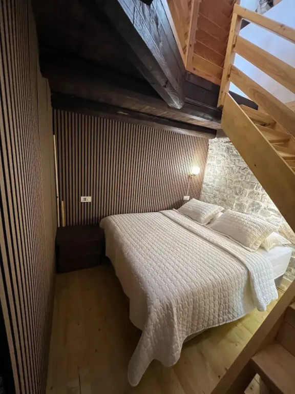 Old town Guesthouse Guri