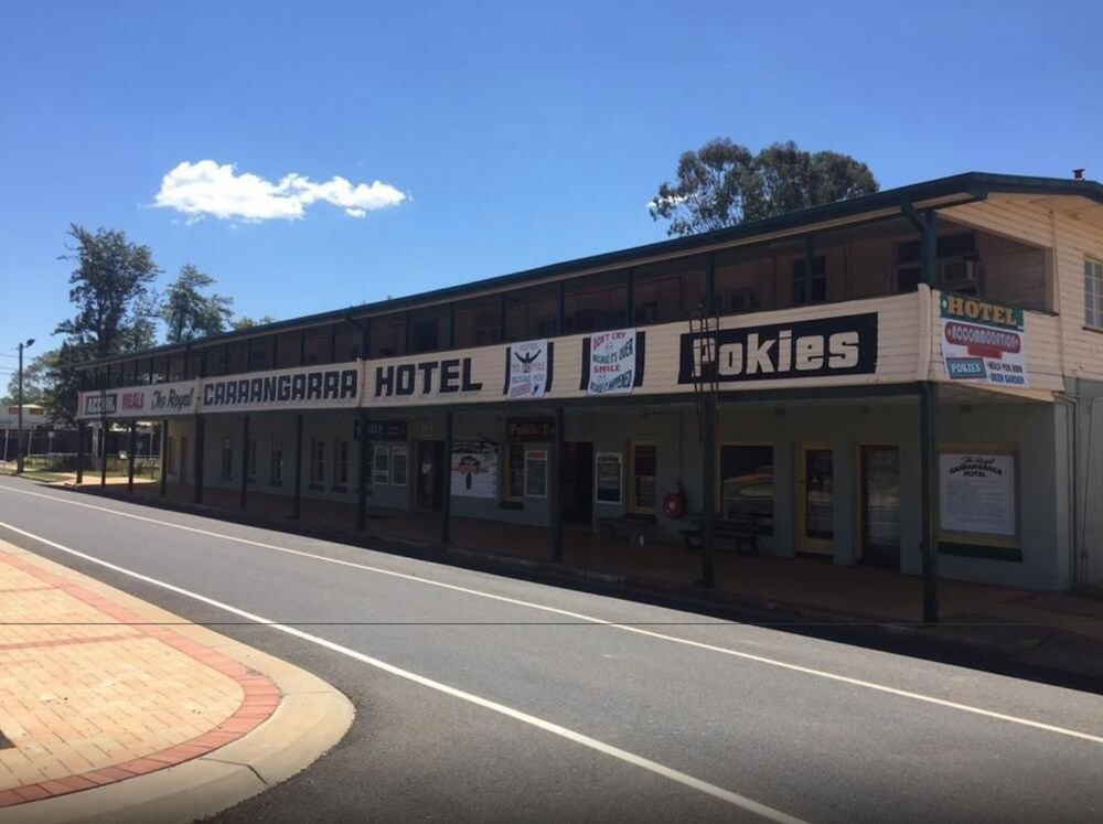 Royal Carrangarra Hotel