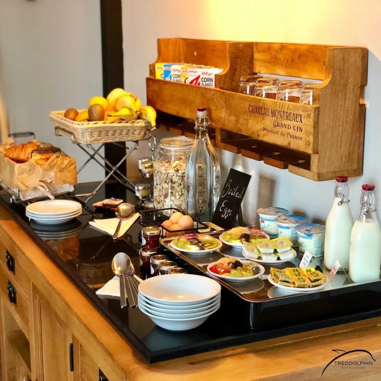 Treddolphin Guest House