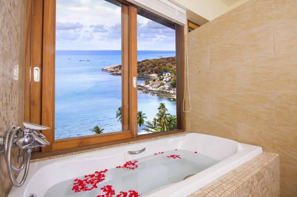 Baan Talay Sai Villa - Panoramic Views 300m to Beach