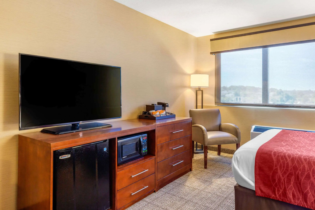 Comfort Inn & Suites Logan International Airport