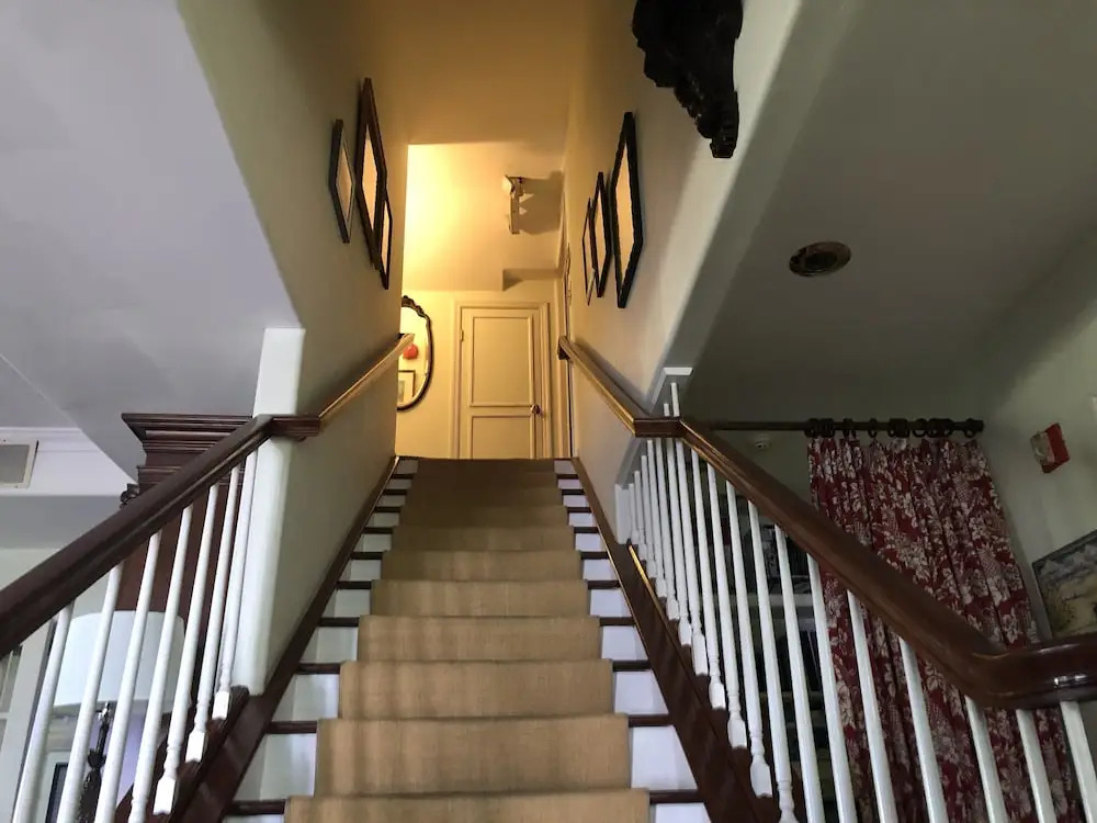 Sea Breeze Manor Inn