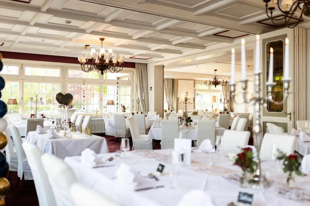 Hotel Dieksee - Collection by Ligula