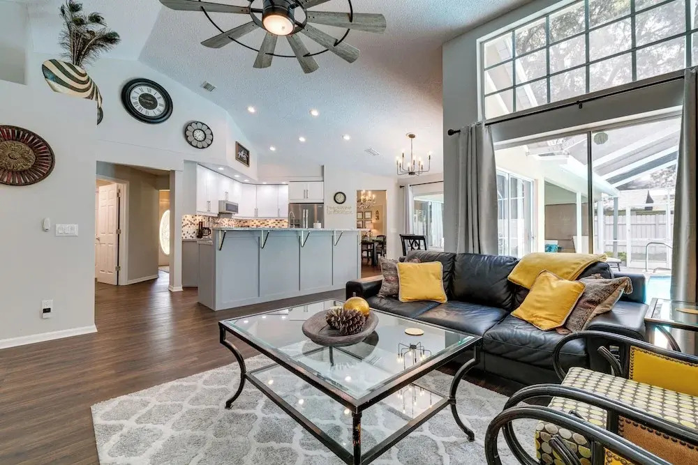 Spring Hill Home w/ Private Pool & Games!