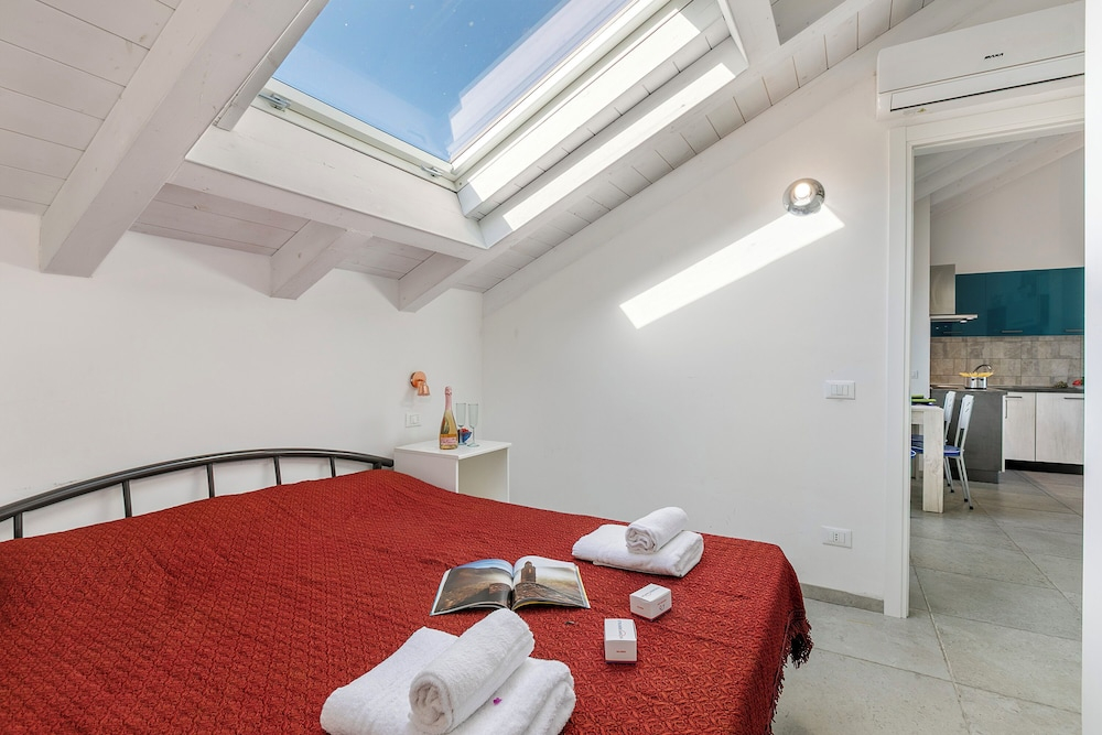 Paolo & Elisa - Sea Front Apartments