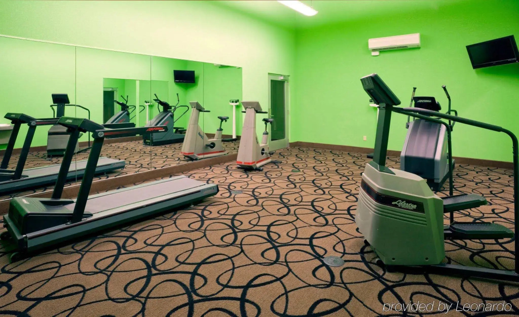 Holiday Inn Detroit Lakes - Lakefront by IHG