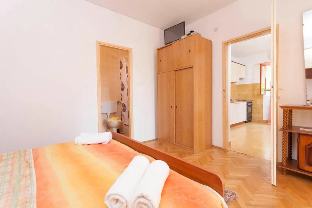 Apartment Ana