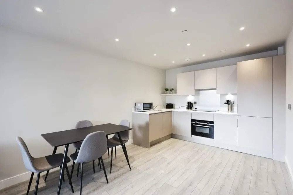 Seven Living Residences Slough - Luxury Apartments
