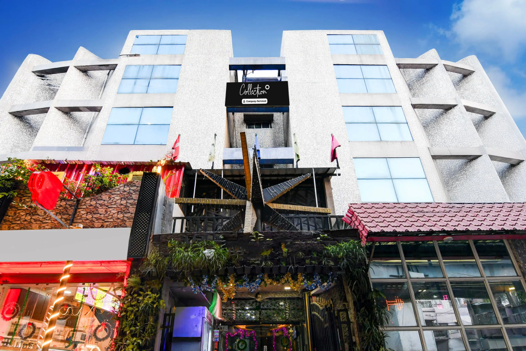 Collection O 79536 Hotel Rockstar