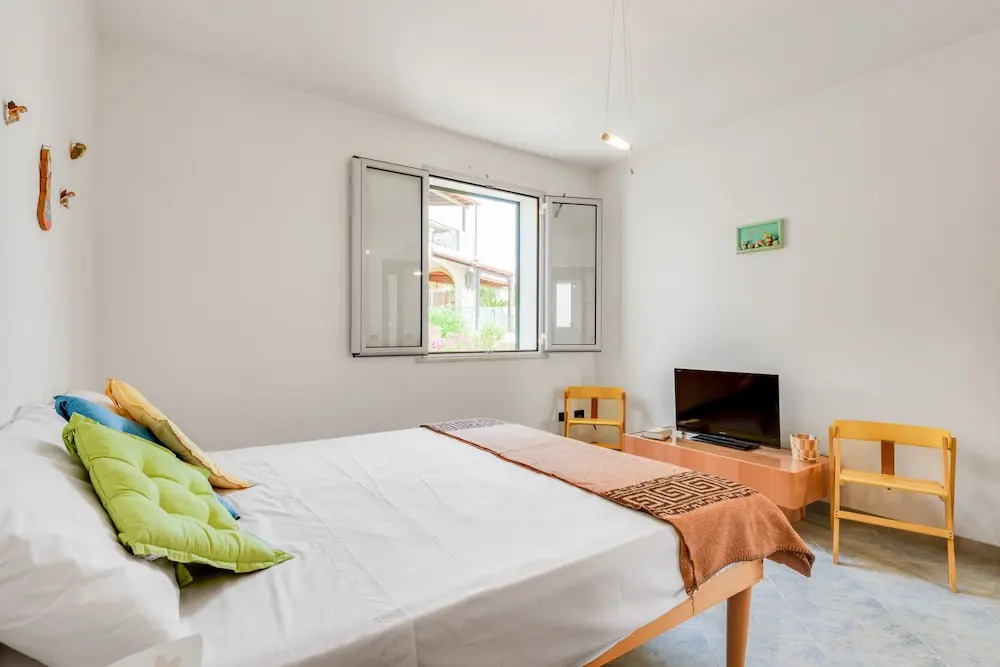 Lovely Apartment with Sea View Terrace