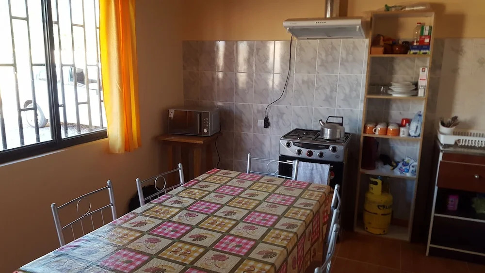 Hostal El Amigo Lucho