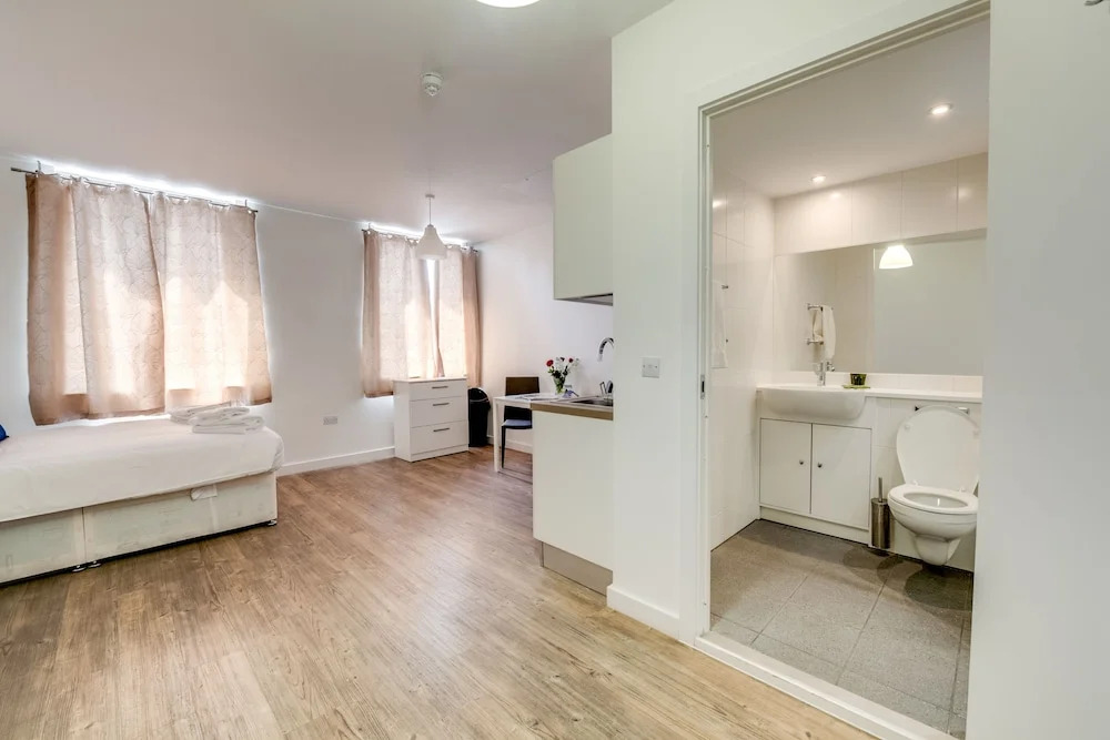 Stylish And Sleek Studio In Liverpool