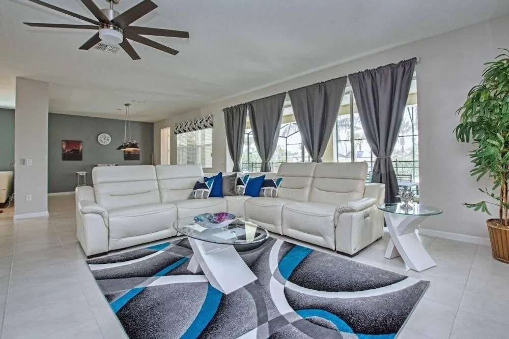 Solara - 9 Bedrooms House W/Pool-8102sa
