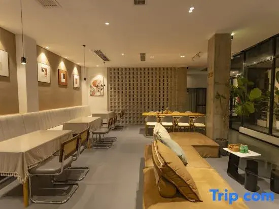Yifang Hotel