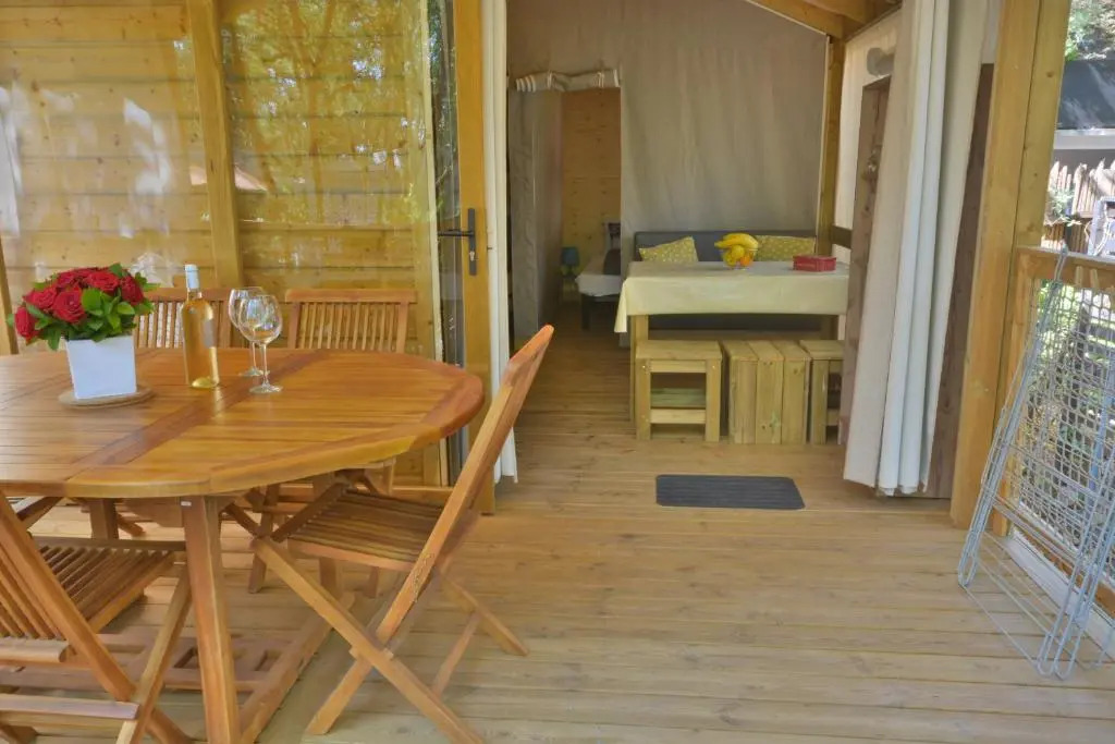 Camping Les Cent Chênes