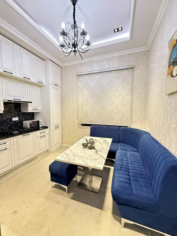 Royal Rentals (Роял Ренталс) на улице Бабура 44
