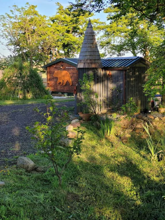 Cosy wood cabin in rural area near national park
