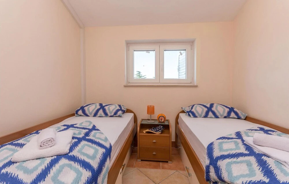 Stunning Apartment in Turanj, Biograd na mo With Wifi and 1 Bedrooms