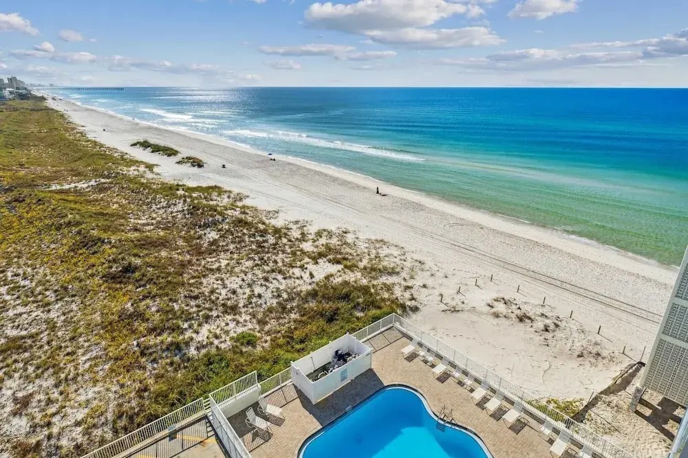 Fontainebleau 706 by Avantstay Beachfront+views