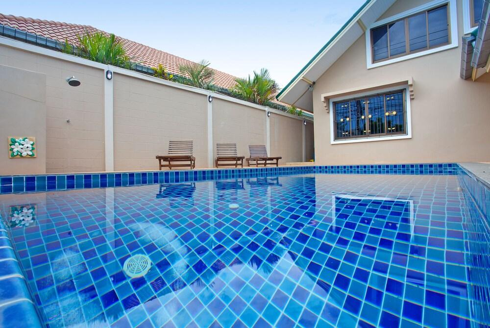 Villa Enigma