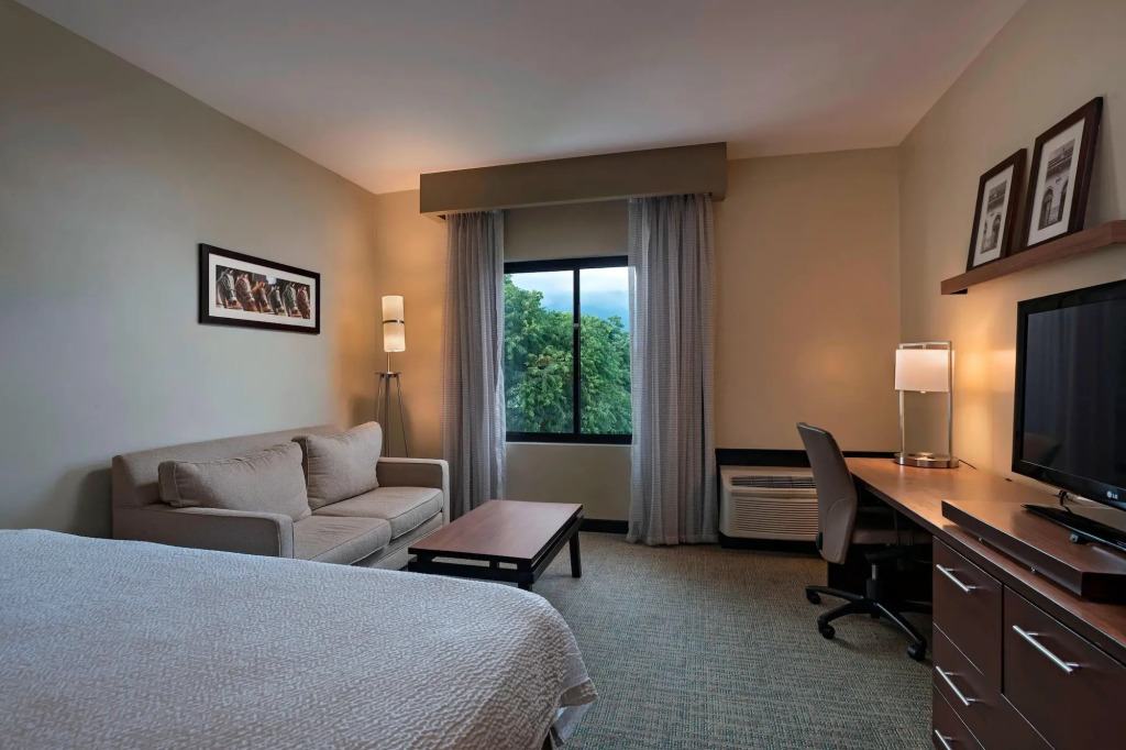 Courtyard by Marriott San Salvador