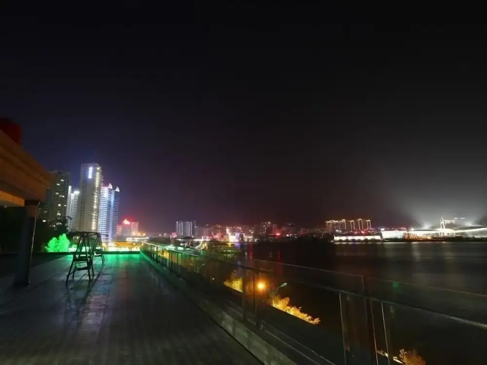 大理洱海暮居客栈