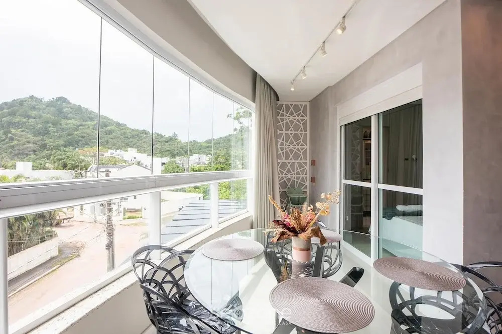 Apt w/ BBQ & Balcony, 230m From the Beach Epd0202