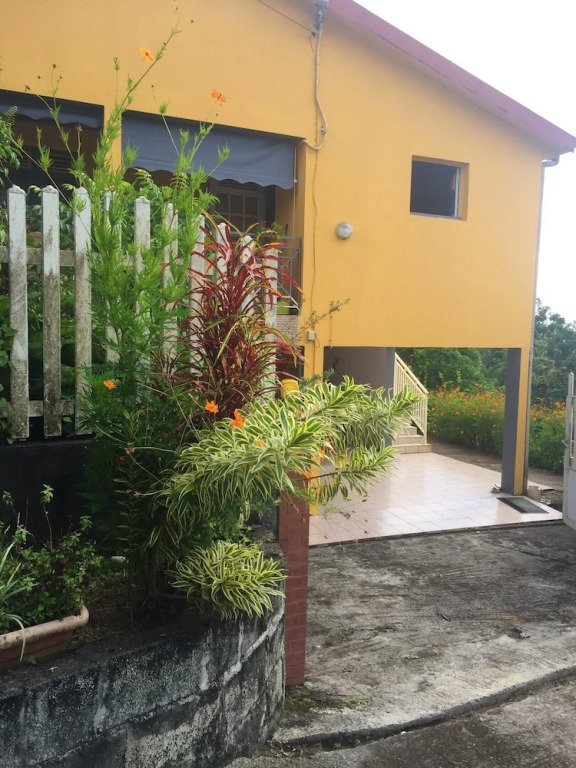 Studio in La Trinité, With Enclosed Garden and Wifi - 9 km From the Be