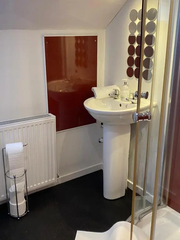 Glenashdale 28 a 1/R Boyd Street Largs Ka308le