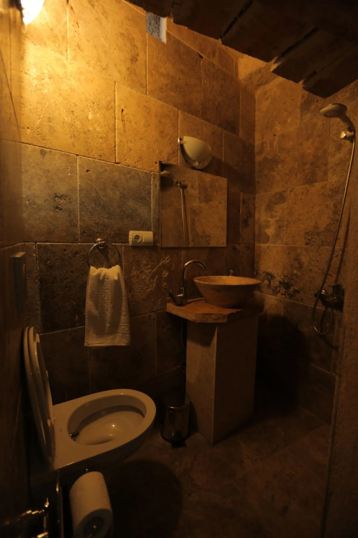 Sandık cave house