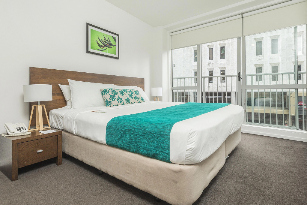 Barclay Suites