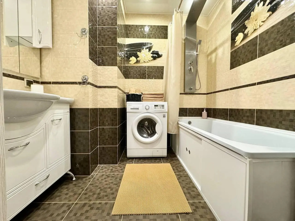Rental Family Rooms (Рентал Фэмили Румс) на Олимпийском бульваре 12